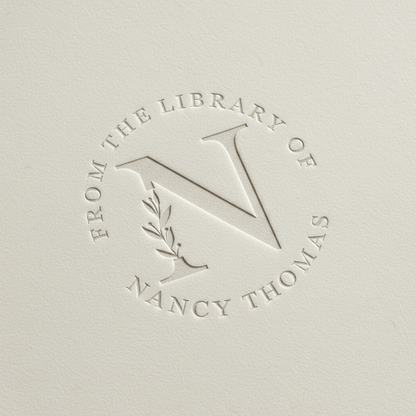 Nancy Thomas 凸起浮雕效果